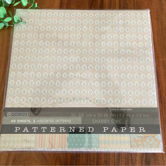 AUTUMN LEAVES • Shabby Chic Scrapbook Paper Pack (12x12) - Picture 1 of 7